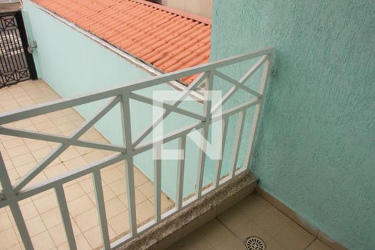 Varanda de casa à venda com 2 quartos, 88m² em Jardim Eliane, São Paulo