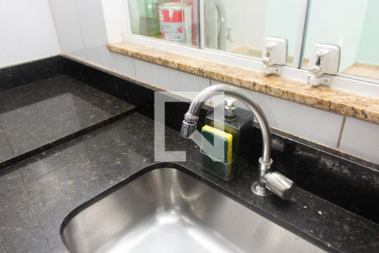 Cozinha - detalhe de casa à venda com 2 quartos, 88m² em Jardim Eliane, São Paulo