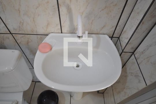 Banheiro de casa à venda com 1 quarto, 36m² em Vila Leonor, São Paulo