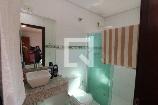Banheiro da Suíte de casa para alugar com 3 quartos, 300m² em Vila Santa Clara, São Paulo
