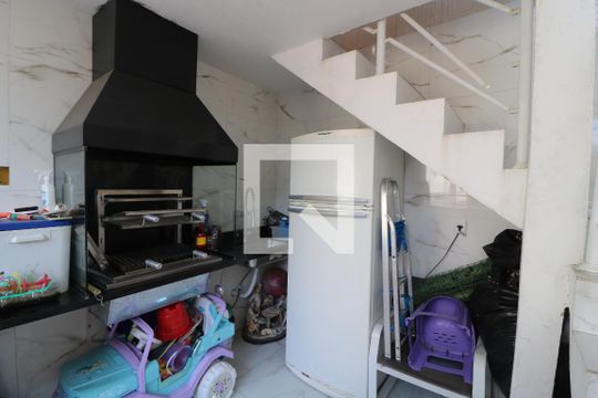 Churrasqueira de casa para alugar com 3 quartos, 300m² em Vila Santa Clara, São Paulo