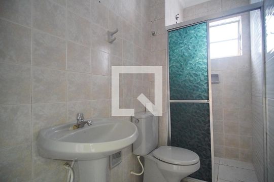 Banheiro de apartamento à venda com 2 quartos, 65m² em Boa Vista, Novo Hamburgo