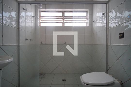Banheiro 1 de casa à venda com 4 quartos, 324m² em Boa Vista, Novo Hamburgo