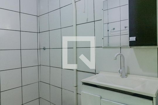 Banheiro de casa para alugar com 2 quartos, 72m² em Centro, Florianópolis