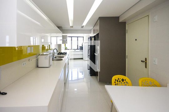 Cozinha de apartamento para alugar com 3 quartos, 350m² em Vila Formosa, São Paulo