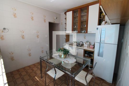 Cozinha de casa à venda com 5 quartos, 300m² em Parque Vitória, São Paulo