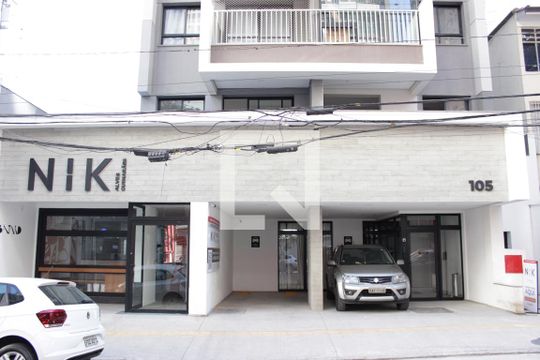 Vista da Rua de kitnet/studio para alugar com 1 quarto, 23m² em Pinheiros, São Paulo