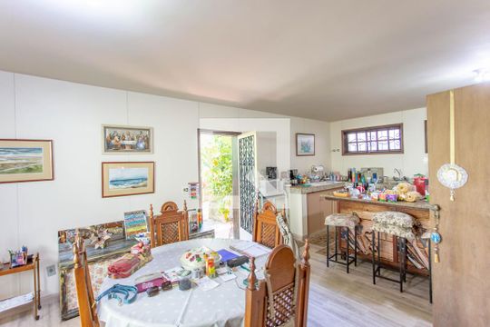 Cozinha de casa para alugar com 4 quartos, 300m² em Santa Monica, Belo Horizonte