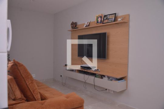 Sala de apartamento para alugar com 2 quartos, 96m² em Jardim do Estádio, Santo André