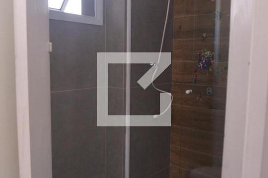 Banheiro 2 de apartamento para alugar com 2 quartos, 96m² em Jardim do Estádio, Santo André