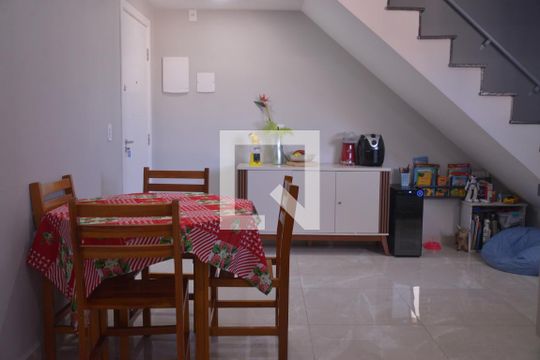 Sala de apartamento para alugar com 2 quartos, 96m² em Jardim do Estádio, Santo André