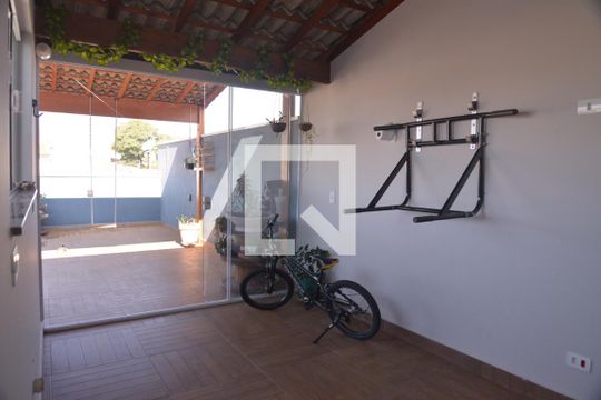 Área comum de apartamento para alugar com 2 quartos, 96m² em Jardim do Estádio, Santo André
