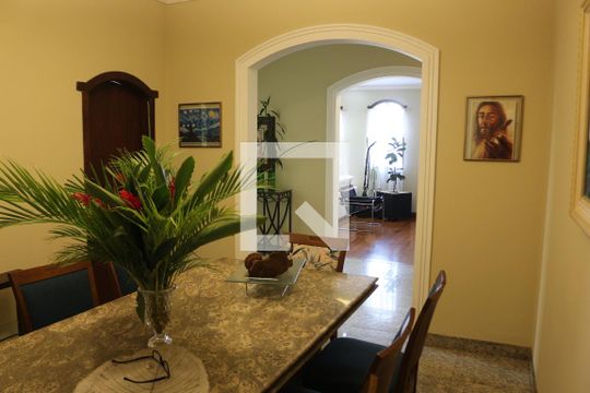 Sala de casa à venda com 4 quartos, 320m² em Jardim Riacho das Pedras, Contagem