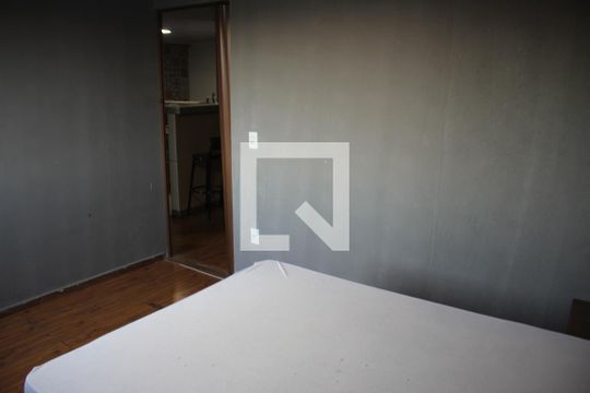 Quarto 1 de casa para alugar com 4 quartos, 60m² em Tropical, Contagem