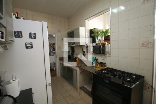 Cozinha de apartamento à venda com 3 quartos, 120m² em Penha, Rio de Janeiro