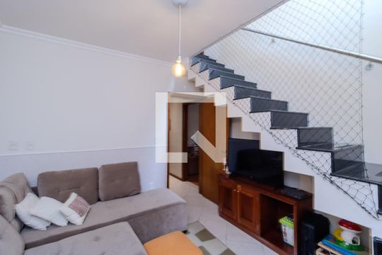 Sala 2 de casa para alugar com 5 quartos, 500m² em Marechal Rondon, Canoas