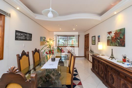 Sala 1 de casa para alugar com 5 quartos, 500m² em Marechal Rondon, Canoas