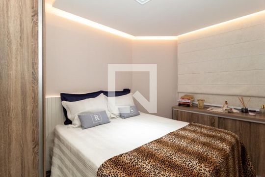 Quarto 1 de apartamento à venda com 2 quartos, 64m² em Vila Esperança, São Paulo