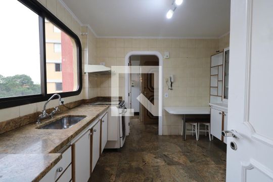 Cozinha de apartamento à venda com 3 quartos, 110m² em Penha, São Paulo