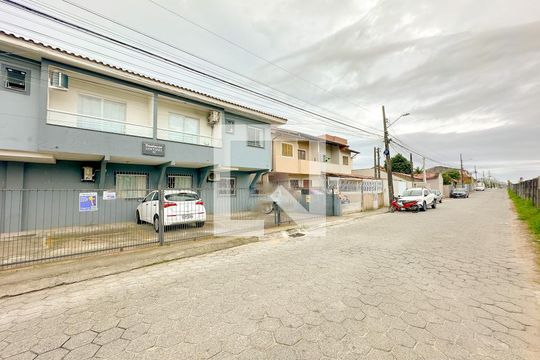 Vista da Rua de apartamento para alugar com 2 quartos, 65m² em Ingleses do Rio Vermelho, Florianópolis