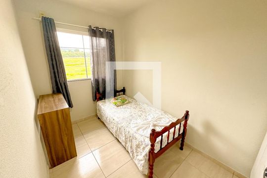 Quarto 2 de apartamento para alugar com 2 quartos, 65m² em Ingleses do Rio Vermelho, Florianópolis
