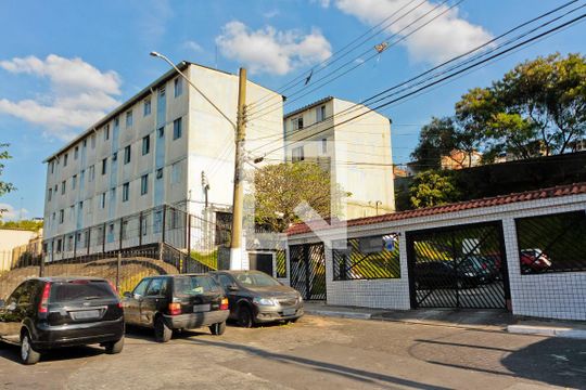 Fachada de apartamento para alugar com 2 quartos, 45m² em Jardim Antártica, São Paulo