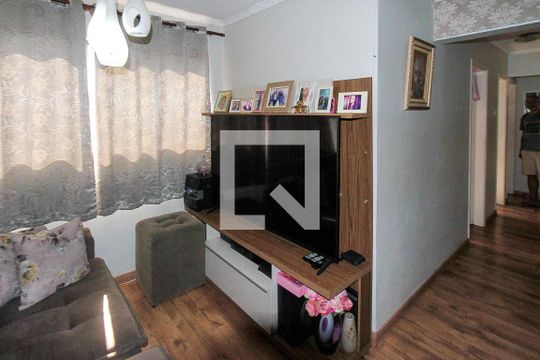 Sala de apartamento à venda com 3 quartos, 80m² em Parque Independência, São Paulo
