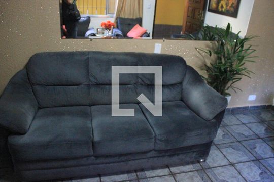 Sala de casa à venda com 3 quartos, 145m² em Jardim Terezopolis, Guarulhos