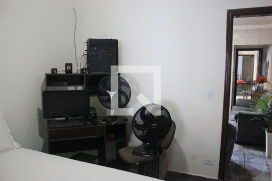 Quarto 2 de casa à venda com 3 quartos, 145m² em Jardim Terezopolis, Guarulhos
