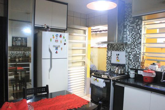 Cozinha de casa à venda com 3 quartos, 145m² em Jardim Terezopolis, Guarulhos