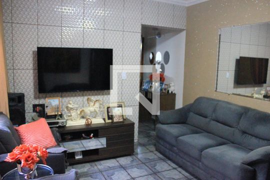 Sala de casa à venda com 3 quartos, 145m² em Jardim Terezopolis, Guarulhos