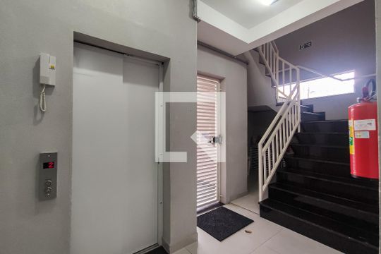 Entrada de apartamento para alugar com 2 quartos, 45m² em Cidade Vargas, São Paulo