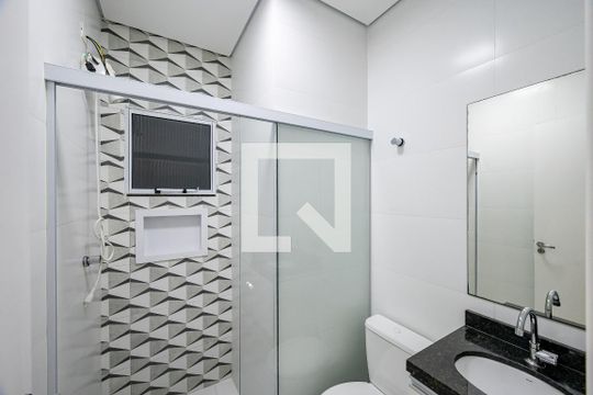 Banheiro Social de apartamento para alugar com 2 quartos, 45m² em Cidade Vargas, São Paulo