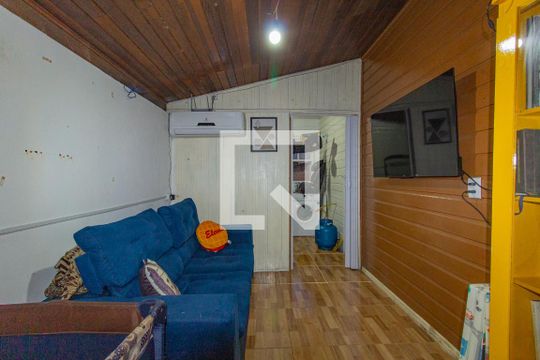 Sala de casa à venda com 2 quartos, 79m² em Igara, Canoas