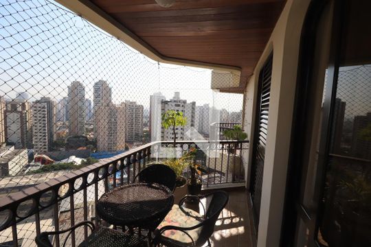 Sacada de apartamento à venda com 4 quartos, 150m² em Vila Gomes Cardim, São Paulo