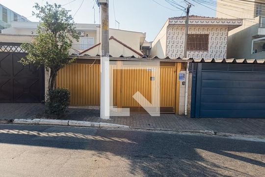 Fachada de casa à venda com 4 quartos, 144m² em Vila Dom Pedro Ii, São Paulo
