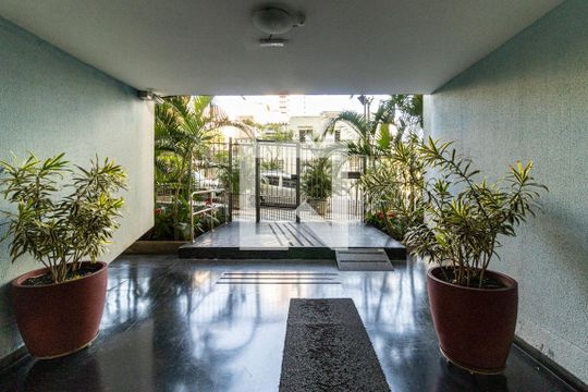 Portaria de apartamento à venda com 4 quartos, 140m² em Campos Elíseos, São Paulo