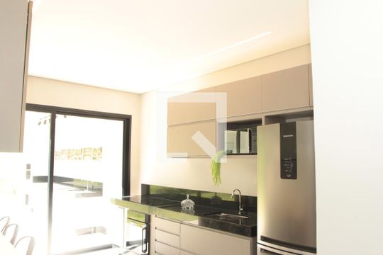 cozinha de casa de condomínio para alugar com 3 quartos, 208m² em Garças, Belo Horizonte