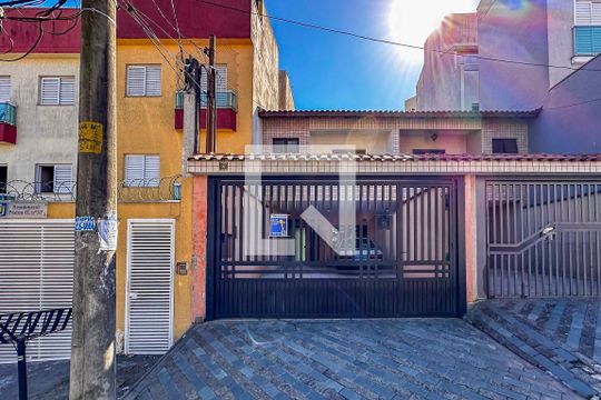 Fachada de casa à venda com 3 quartos, 159m² em Jardim Ipanema, Santo André