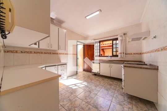 Cozinha de casa à venda com 3 quartos, 159m² em Jardim Ipanema, Santo André