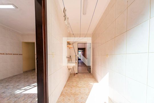 Área de Serviço de casa à venda com 3 quartos, 159m² em Jardim Ipanema, Santo André
