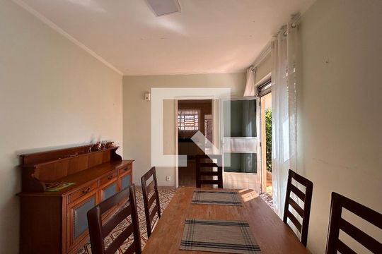 Sala de Jantar de casa para alugar com 6 quartos, 285m² em Vila Albertina, São Paulo