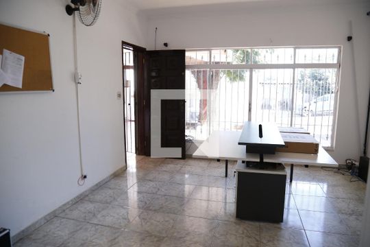 Casa à venda com 2 quartos, 207m² em Vila Pereira Barreto, São Paulo