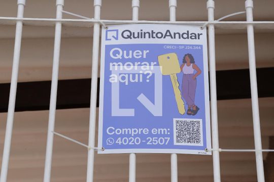 Plaquinha de casa à venda com 2 quartos, 207m² em Vila Pereira Barreto, São Paulo