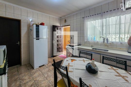 Cozinha de casa para alugar com 6 quartos, 300m² em Paulicéia, São Bernardo do Campo
