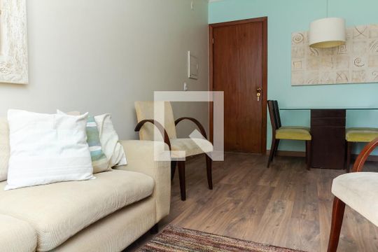 Sala de apartamento para alugar com 2 quartos, 54m² em Vila Olímpia, São Paulo