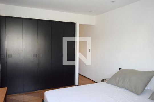 Suíte de apartamento para alugar com 1 quarto, 87m² em Pinheiros, São Paulo