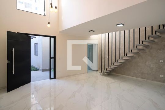Sala de casa para alugar com 3 quartos, 180m² em Centro, São Caetano do Sul