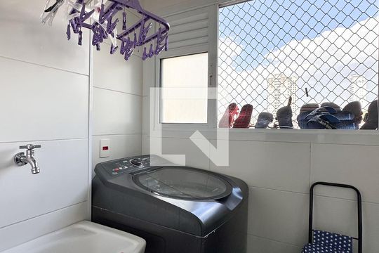 Área de Serviço de apartamento à venda com 3 quartos, 80m² em Vila Romana, São Paulo