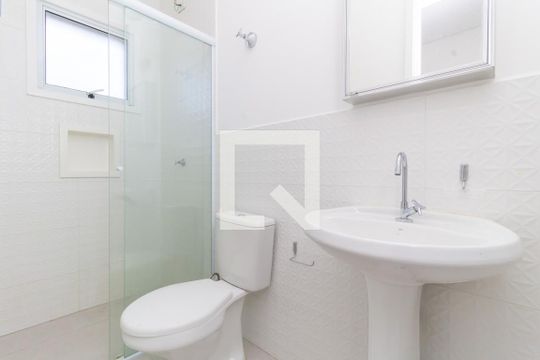Banheiro da Suíte 2 de casa para alugar com 2 quartos, 65m² em Vila Mariana, São Paulo